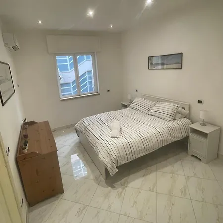Napoli Hub Apartment Exterior photo